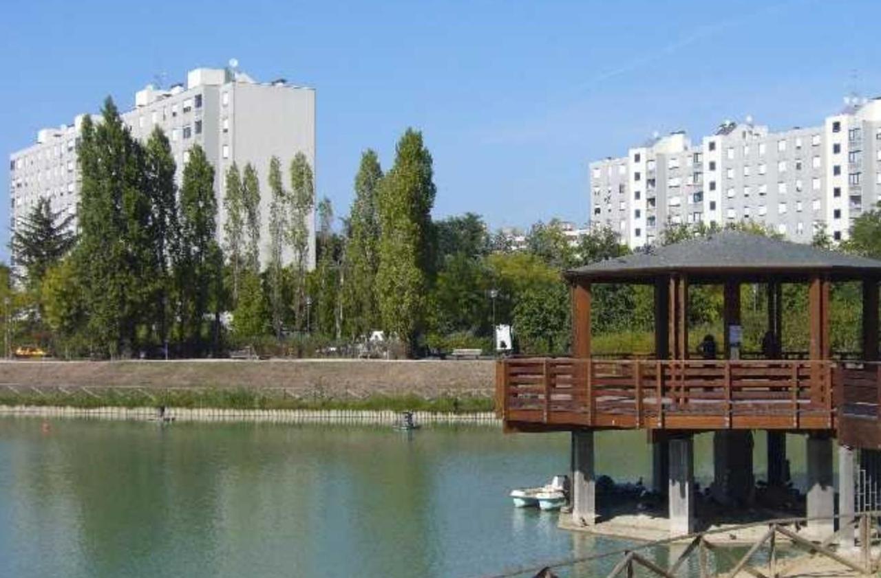 Bologna Vista Parco Apartment 2 Letti Matrimoniali المظهر الخارجي الصورة